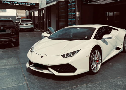 Premium Car Wash Near Black Rock (1)